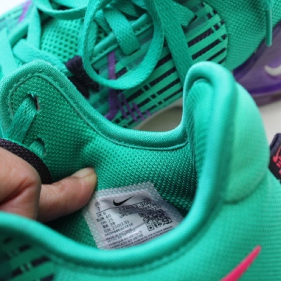 Nike LeBron Witness 6  shoes main image 7